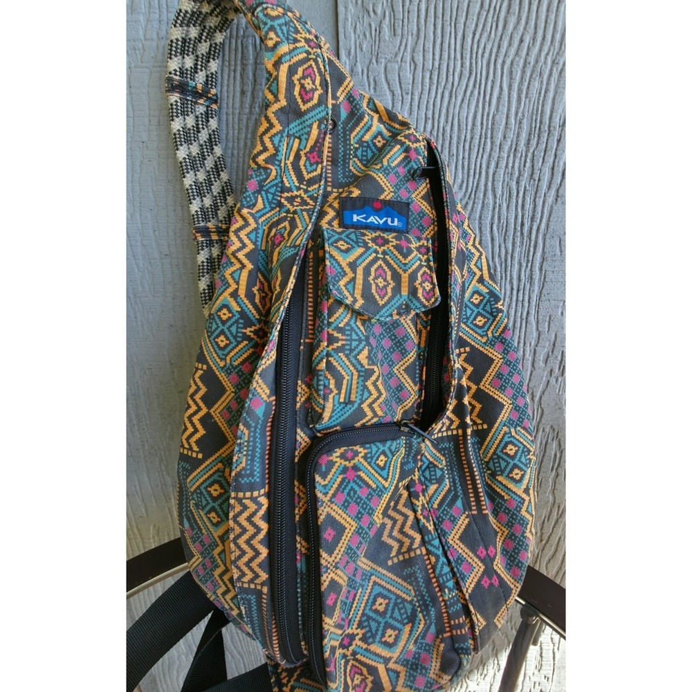 KAVU Rope Bag Pixel Palace Canvas Sling Crossbody Backpack Aztec Tribal Retro